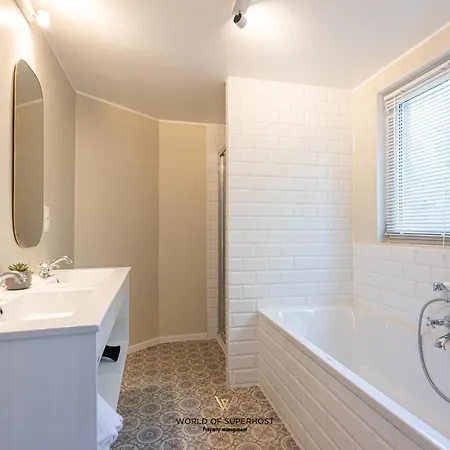 Violette Closeby The Sea And City Centre Apartment *